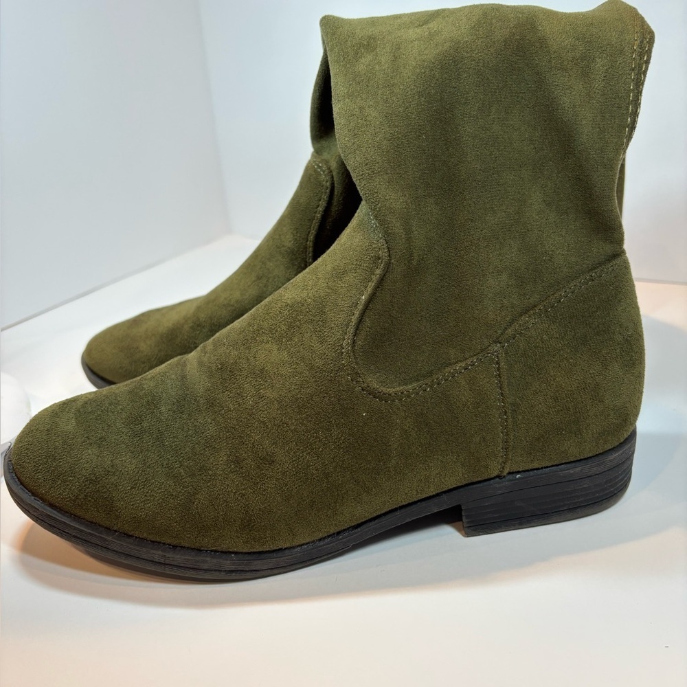Herstyle Green Over the Knee Boots Stylish and Versatile‎